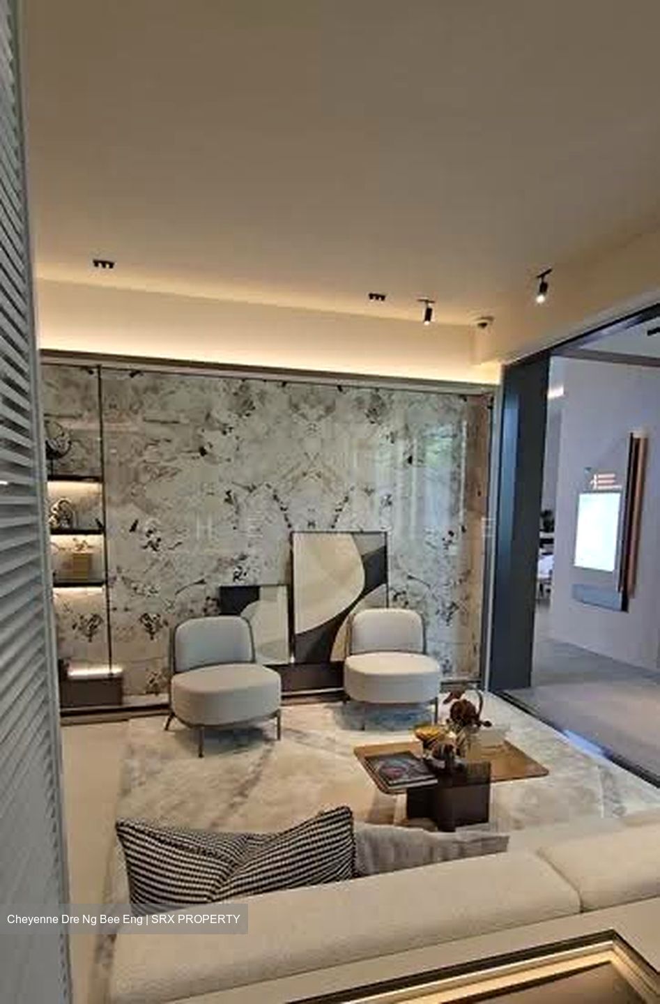 Lakeside Drive (D22), Condominium #629010181